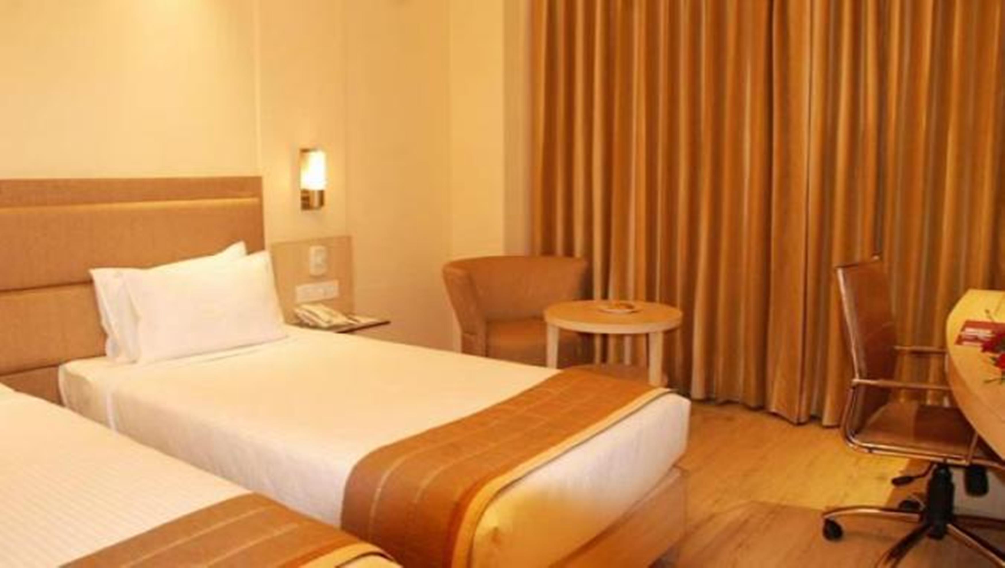 Sarovar Portico Naraina, Hotel New Delhi Eksteriør billede