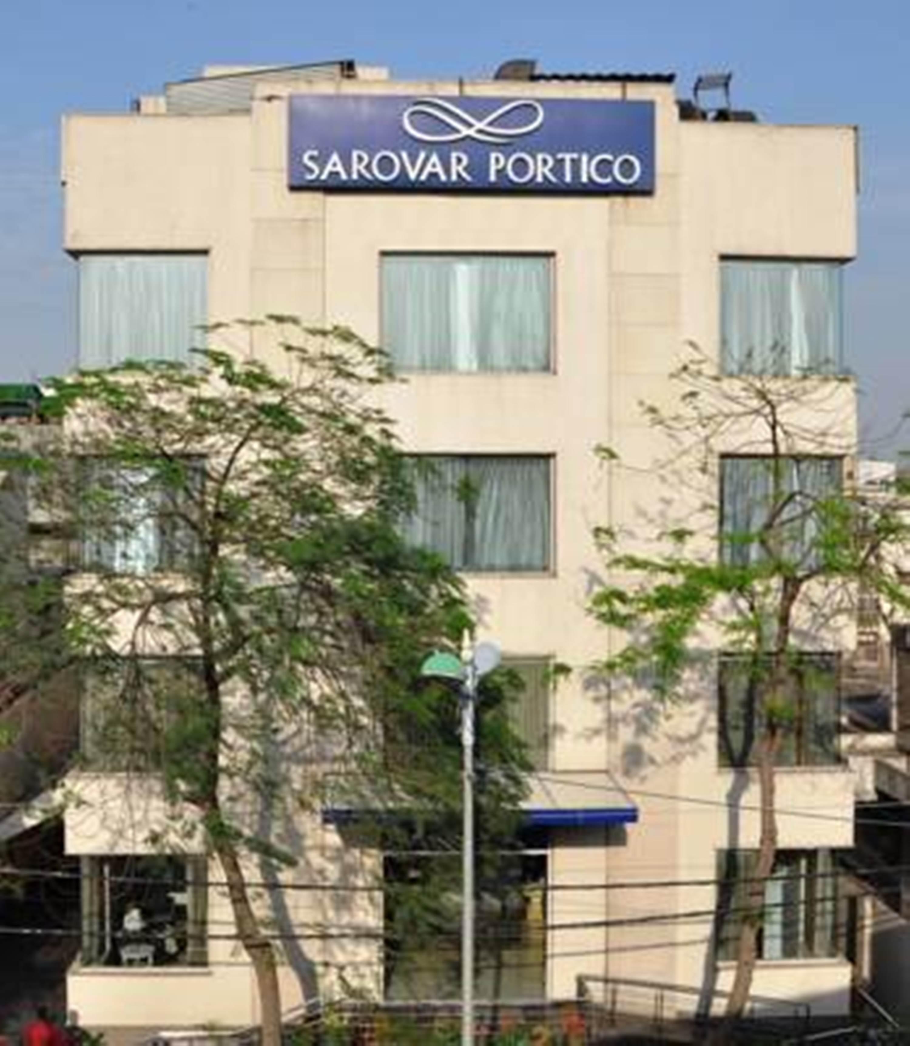 Sarovar Portico Naraina, Hotel New Delhi Eksteriør billede