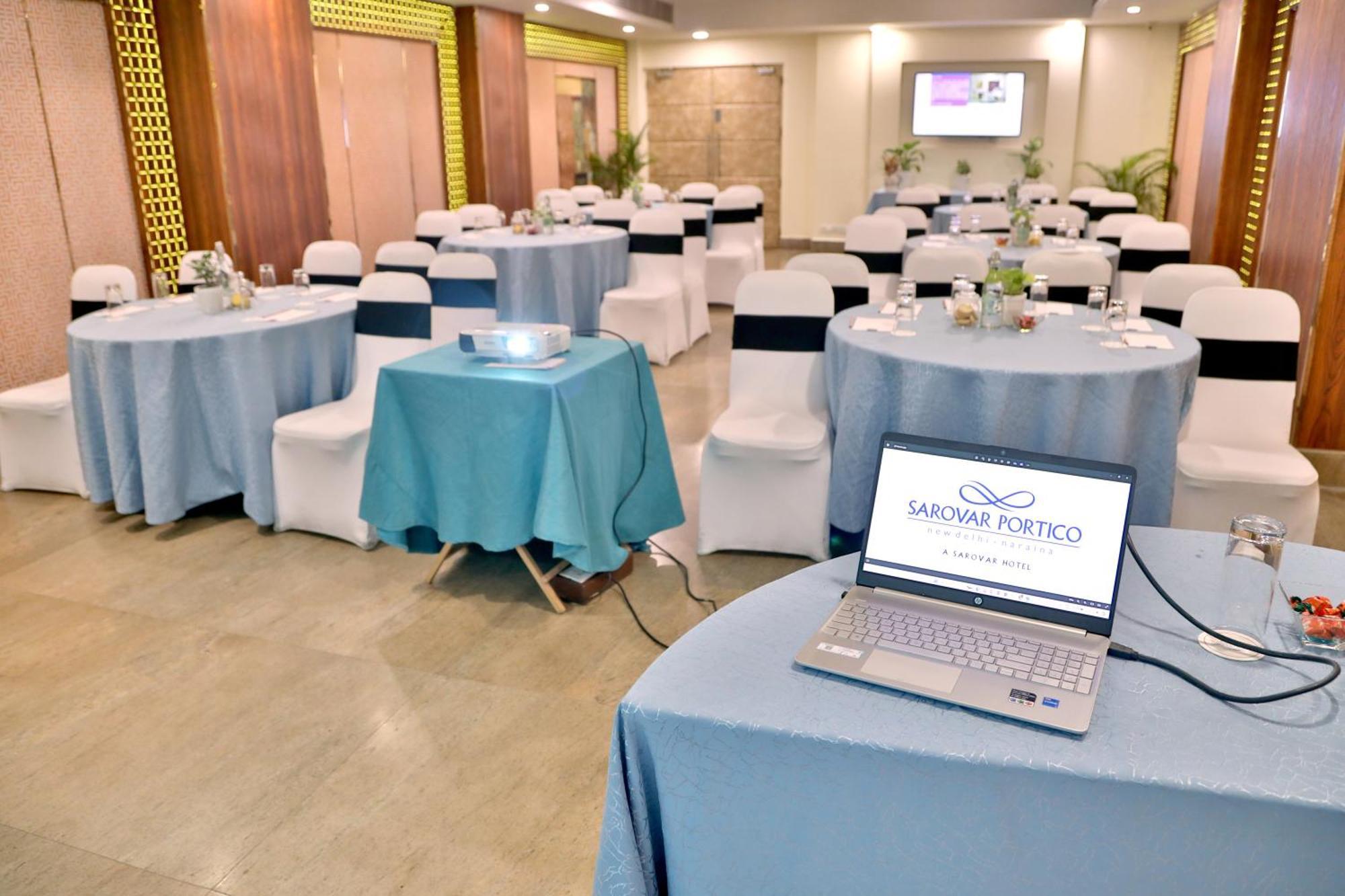 Sarovar Portico Naraina, Hotel New Delhi Eksteriør billede